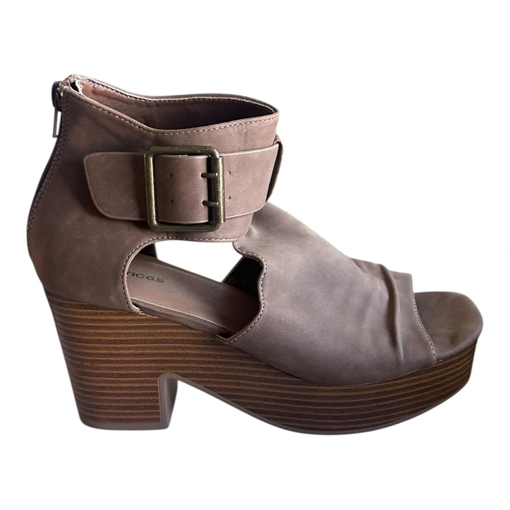 Maurice’s Waverly Block Heel Brown‎ Open-Toe Wedge Sandals size 7